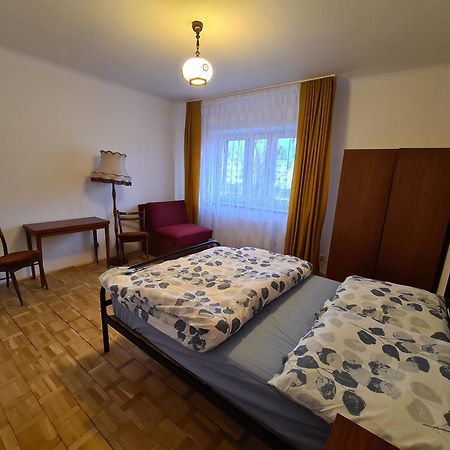 Mirrorroom Pl Downtown Варшава Екстер'єр фото